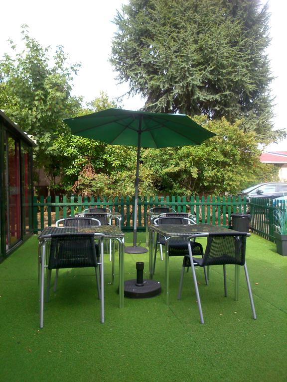 Le Vert Galant Villepinte Gare Vert Galant Parc Des Expositions Ngoại thất bức ảnh